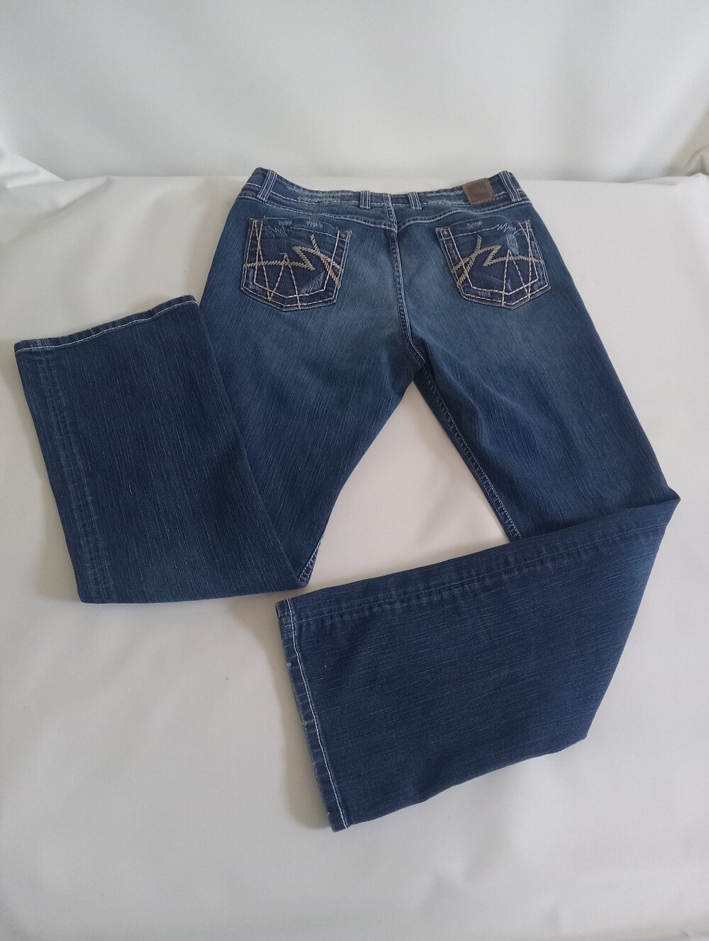 BKE Wendi Bootcut Jeans Womens 32x31.5 Medium Wash Contrast Stitch Stretch